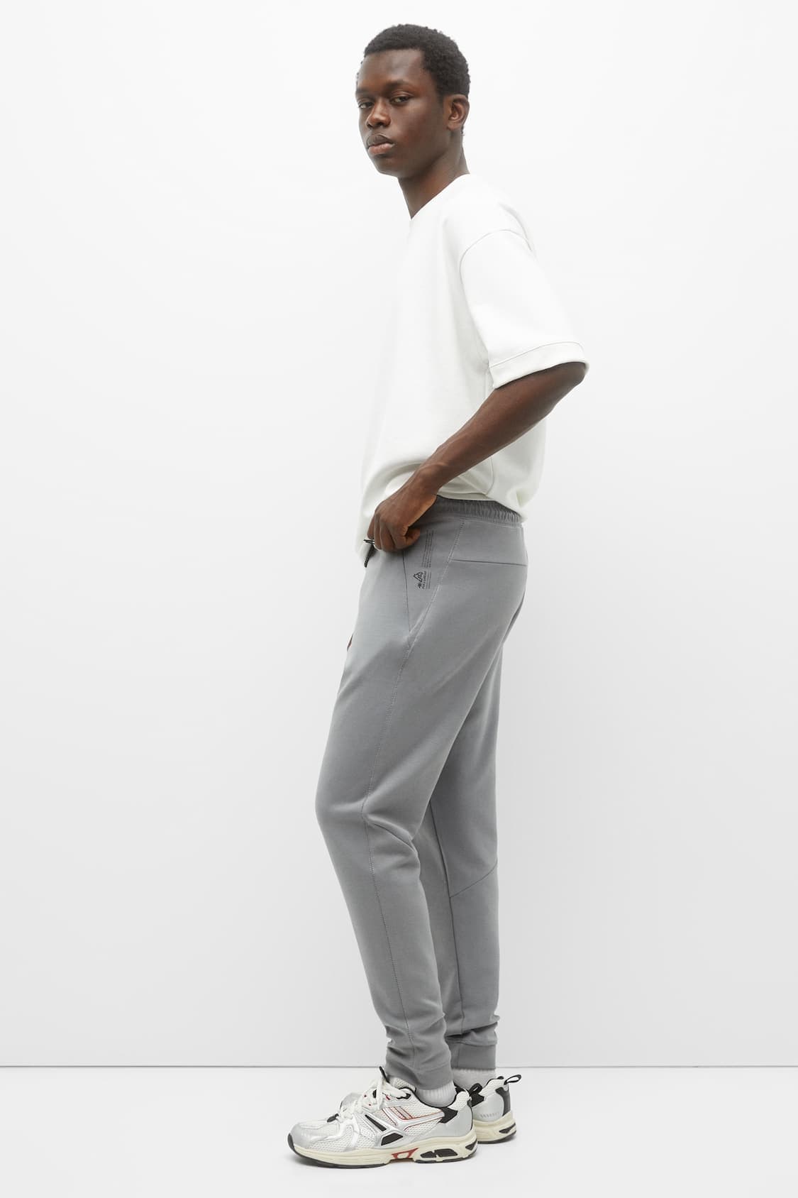 PULL & BEAR  | MEN’S TROUSER  |100% ORIGINAL | SKINNY SLIM | PREMIUM QUALITY MICRO MESH | SHINNY SILVER GRAY thumbnail 4