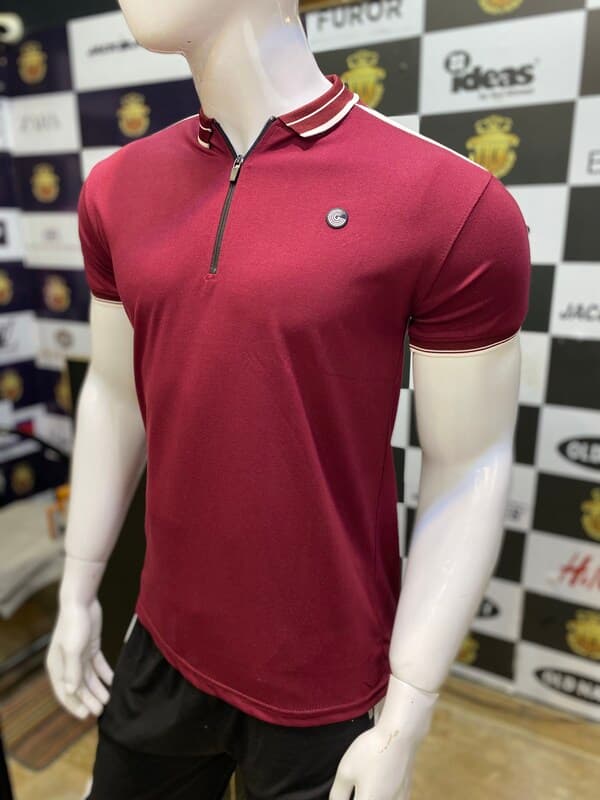 PULL & BEAR | PREMIUM QUALITY POLO | SHOULDER PANEL STYLE  | VERY ATTRACTIVE | MAROON