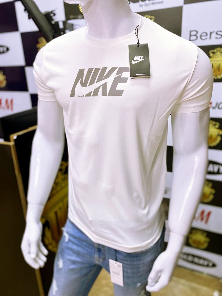 NIKE | DRY FIT PREMIUM QUALITY | MEN'S T SHIRT | 100% IMPORTED | REFLECTIVE LOGO | WHITE