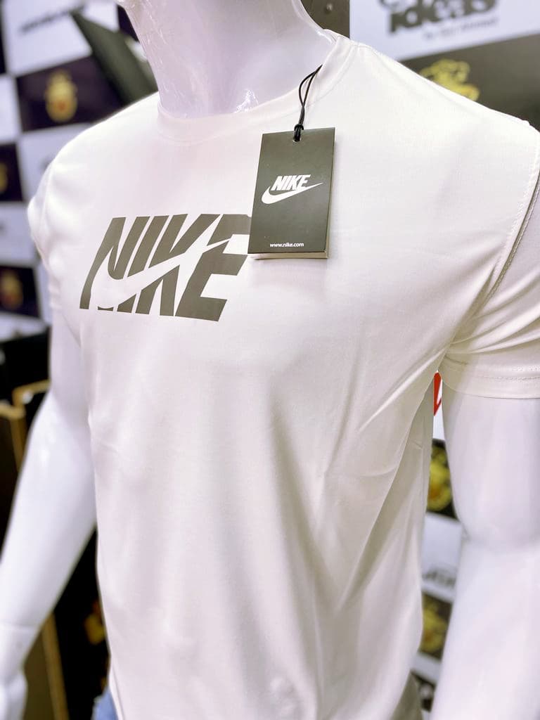 NIKE | DRY FIT PREMIUM QUALITY | MEN'S T SHIRT | 100% IMPORTED | REFLECTIVE LOGO | WHITE thumbnail 2